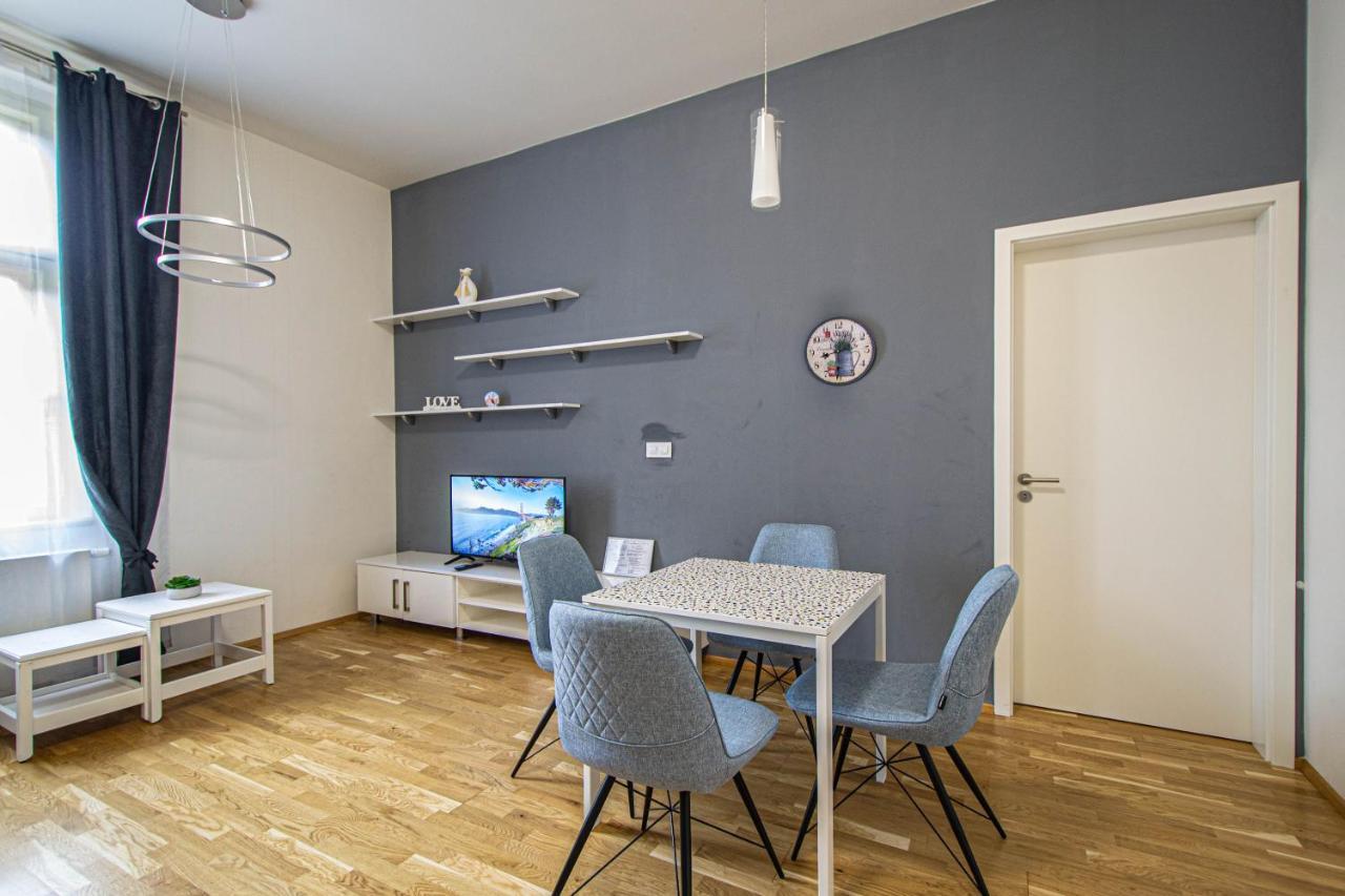 Stylish In Gastronomic Area Apartment Prague